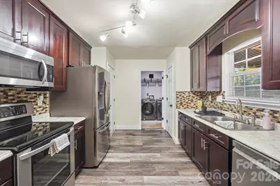 623 Finborough Court, Charlotte, NC 28214 - Photo 19