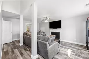 623 Finborough Ct, Charlotte, NC 28214 - Photo 13
