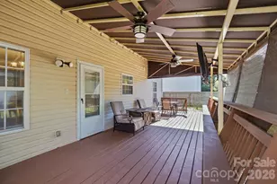623 Finborough Ct, Charlotte, NC 28214 - Photo 33
