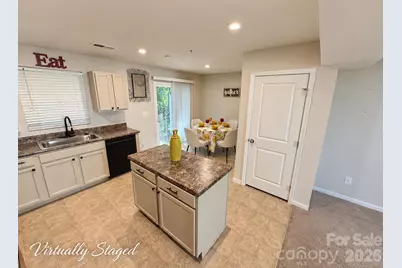 5356 Austin Knoll Court, Charlotte, NC 28269 - Photo 9