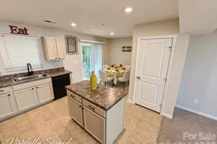 5356 Austin Knoll Ct, Charlotte, NC 28269 - Photo 9