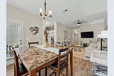 334 Bridal Veil Drive, Charlotte, NC 28217 - Photo 5