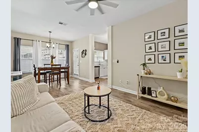 334 Bridal Veil Drive, Charlotte, NC 28217 - Photo 3