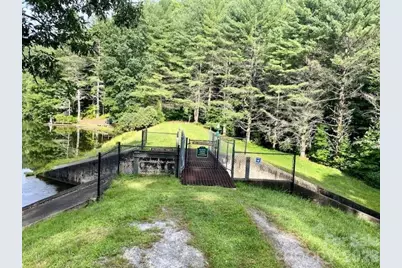 99999 Galax Lane #B-12, Brevard, NC 28712 - Photo 3