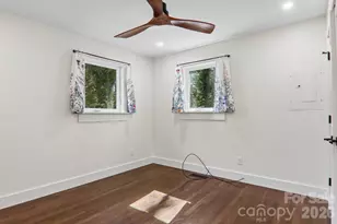 216 Vance Ave, Black Mountain, NC 28711 - Photo 23