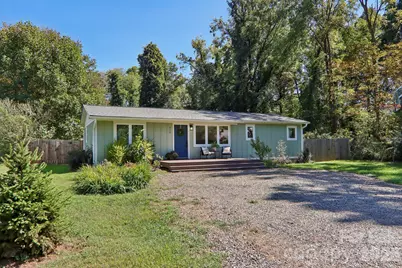 216 Vance Avenue, Black Mountain, NC 28711 - Photo 1