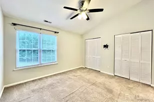 8253 Circle Tree Ln, Charlotte, NC 28277 - Photo 13