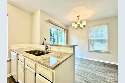 8253 Circle Tree Lane, Charlotte, NC 28277 - Photo 5