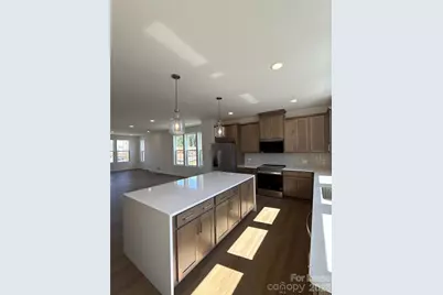 7009 Westrow Avenue #112, Charlotte, NC 28278 - Photo 7