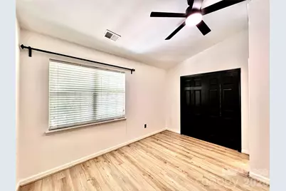 10132 Reindeer Way Lane, Charlotte, NC 28216 - Photo 17