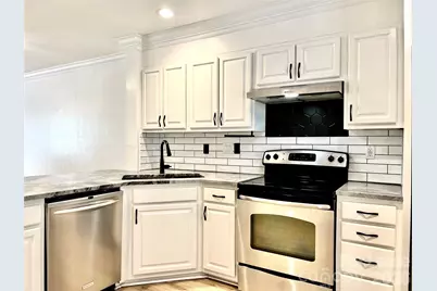 10132 Reindeer Way Lane, Charlotte, NC 28216 - Photo 5