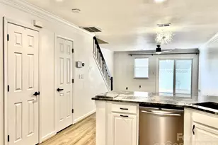 10132 Reindeer Way Ln, Charlotte, NC 28216 - Photo 7