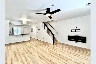 10132 Reindeer Way Lane, Charlotte, NC 28216 - Photo 11