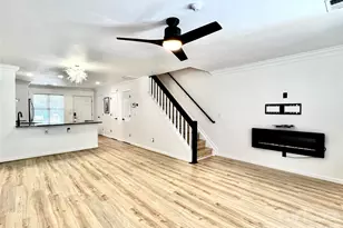 10132 Reindeer Way Ln, Charlotte, NC 28216 - Photo 11