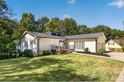 16 Cove Creek Place SE, Concord, NC 28025 - Photo 1