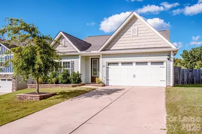 128 Wheelwright Way, Troutman, NC 28166 - Photo 3