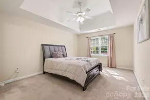 11609 Long Forest Dr, Charlotte, NC 28269 - Photo 15