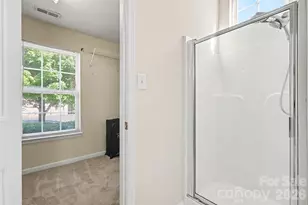 11609 Long Forest Dr, Charlotte, NC 28269 - Photo 19