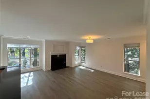 2512 Cranbrook Ln, Charlotte, NC 28207 - Photo 3