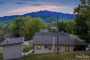 24 Blessing Way, Burnsville, NC 28714 - Photo 3