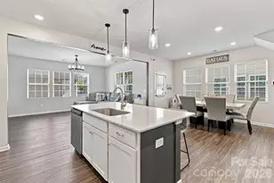 12732 Wandering Brook Dr, Charlotte, NC 28273 - Photo 15