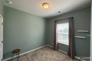 10840 Overlook Mountain Dr, Charlotte, NC 28216 - Photo 15
