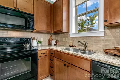 42 Schenck Parkway #101, Asheville, NC 28803 - Photo 5