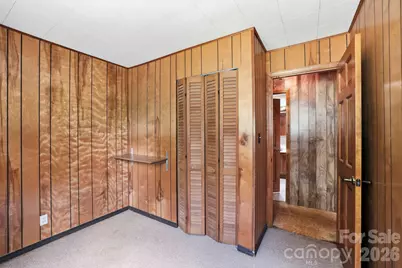 648 Crystal Drive, Hendersonville, NC 28791 - Photo 15