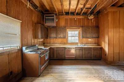 185 Country Club Drive, Canton, NC 28716 - Photo 45