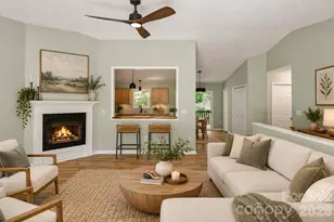 39 Mountain Site Ln, Asheville, NC 28803 - Photo 5