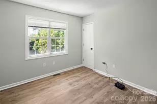 39 Mountain Site Ln, Asheville, NC 28803 - Photo 25