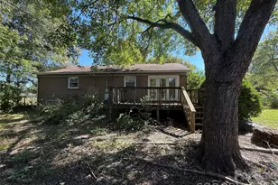 324 Briarwood Dr, Dallas, NC 28034 - Photo 3