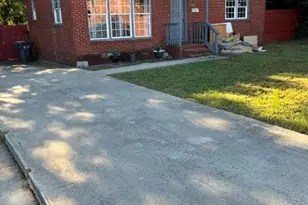 2520 Bancroft St, Charlotte, NC 28206 - Photo 1