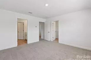7293 Yardley St, Gastonia, NC 28056 - Photo 9