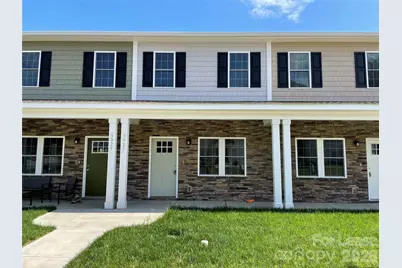 3927 Newhall Drive NW, Hickory, NC 28601 - Photo 1