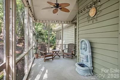 16 Woodvine Lane, Clover, SC 29710 - Photo 3