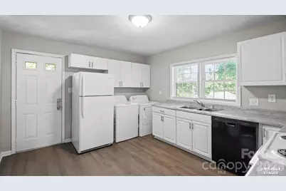 1501 Madison Street, Gastonia, NC 28052 - Photo 9