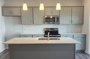 6318 Abelia Ave, Charlotte, NC 28269 - Photo 5