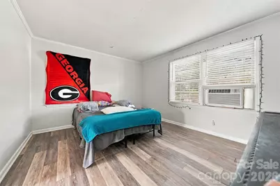 625 E Park Drive, Lincolnton, NC 28092 - Photo 27