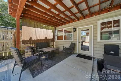 625 E Park Drive, Lincolnton, NC 28092 - Photo 5