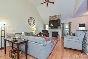 132 Gray Cliff Dr, Mooresville, NC 28117 - Photo 9
