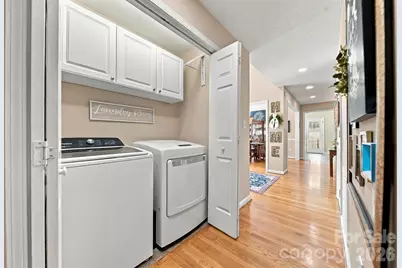 2741 25th Street NE, Hickory, NC 28601 - Photo 23