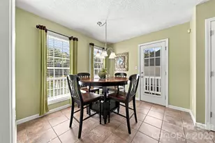 2741 25th St NE, Hickory, NC 28601 - Photo 11