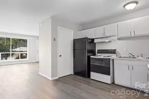4926 Malibu Dr, Charlotte, NC 28215 - Photo 13