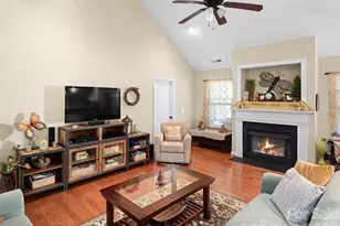 24 Loftin St, Weaverville, NC 28787 - Photo 5