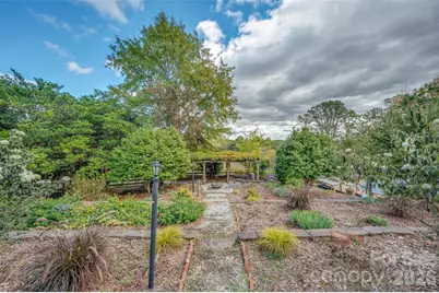 936 Golden Road, Tryon, NC 28782 - Photo 25