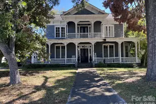 121 York St, Chester, SC 29706 - Photo 1