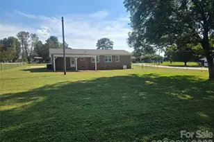 421 Nixon Rd, Statesville, NC 28625 - Photo 25