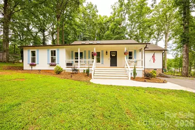 221 5th Street NE, Conover, NC 28613 - Photo 1