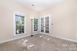 6401 Morningsong Ln, Charlotte, NC 28269 - Photo 31